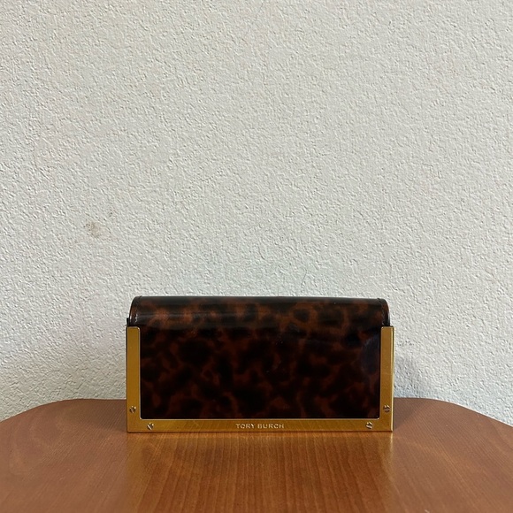 Tory Burch Sunglass Case Magnetic Leopard Animal Tortoise Print Glasses Holder - Picture 1 of 8